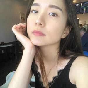 Meet your Posher, Yeeun